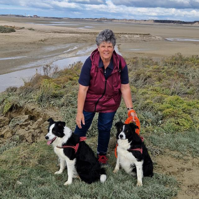 Petra Frensch-Wirtz mit ihren Hunden